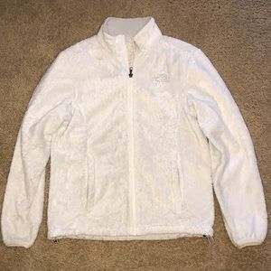 Fuzzy white/ light silver North Face